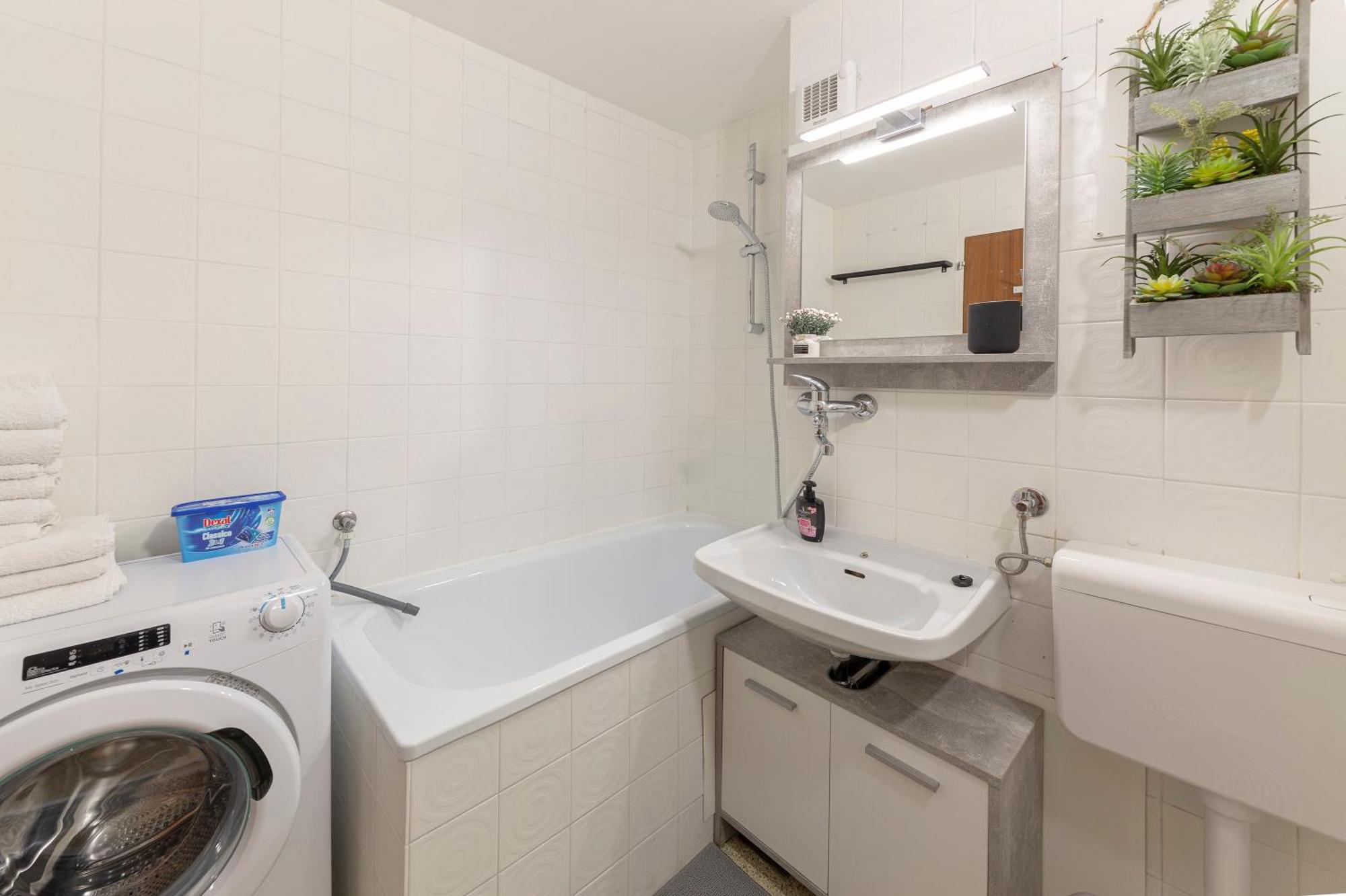 Cosy And Bright Apartment 卢布尔雅那 外观 照片